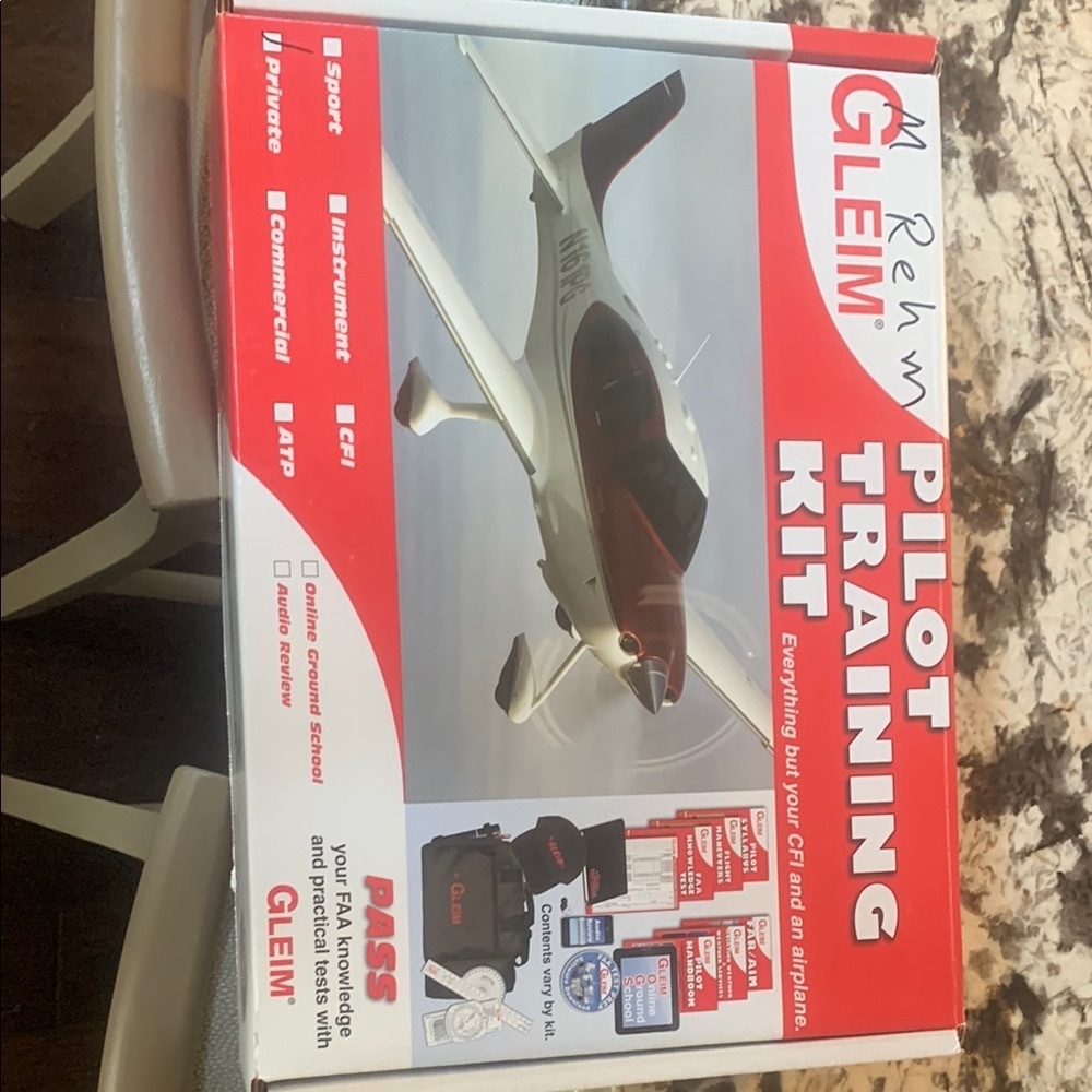 Gleim  Pilot Training Kit - Picture 4 of 4